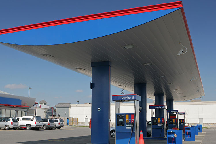 雨季时加油站要如何防止意外发生_宝马电子游戏娱乐